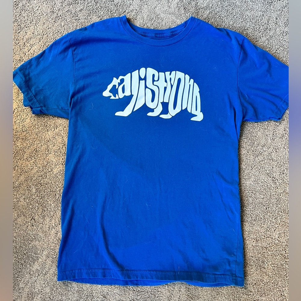 Cali Strong Bear T-shirt | Size L